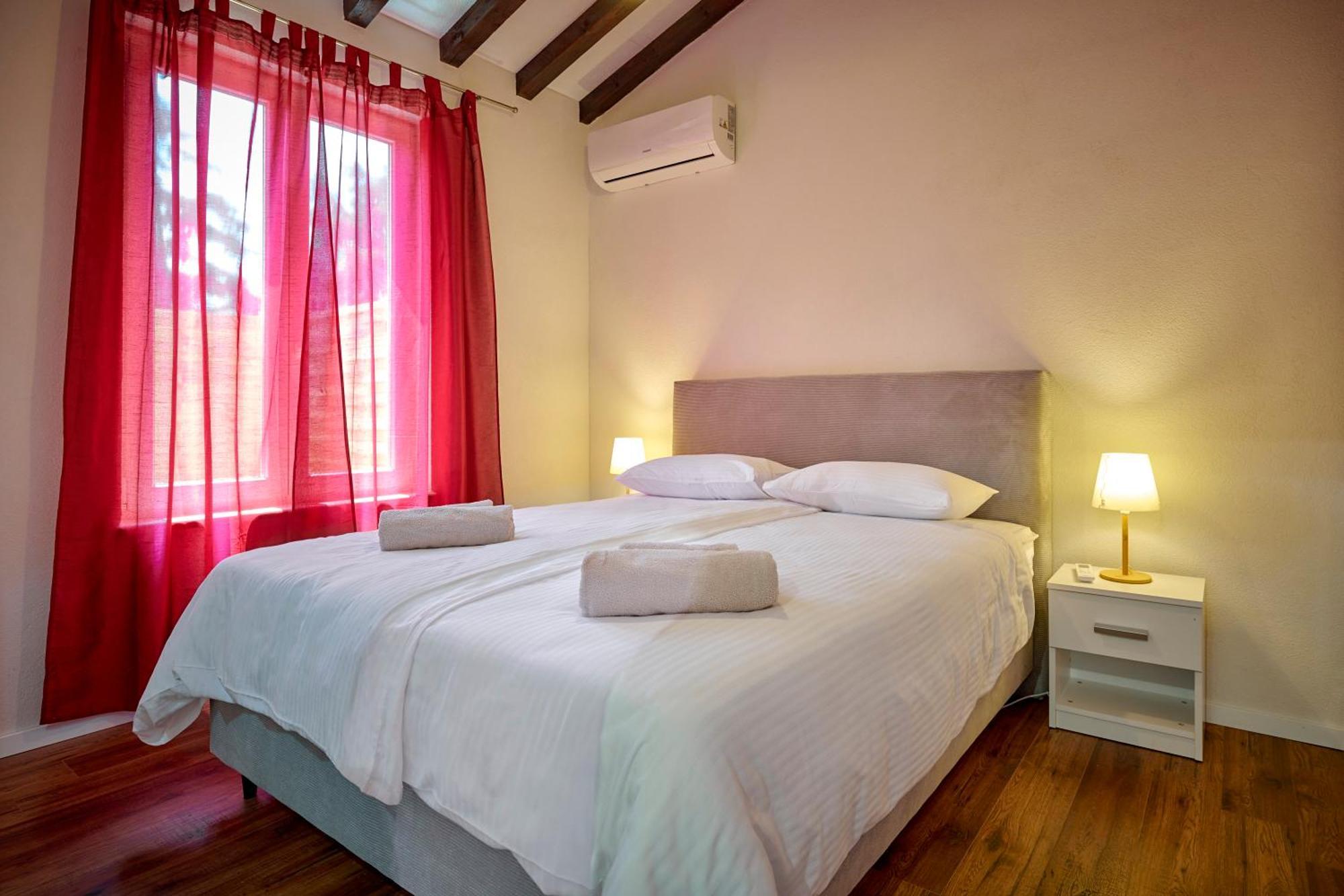 Villa Spadici 80M From The Beach ポレッチ エクステリア 写真